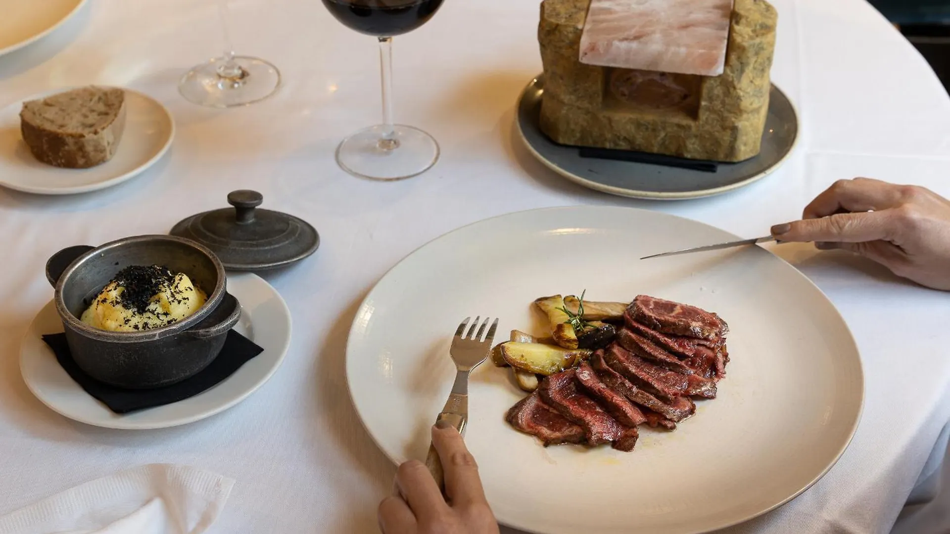 Catalonia Barcelona Plaza Hotel 4*,  Spain