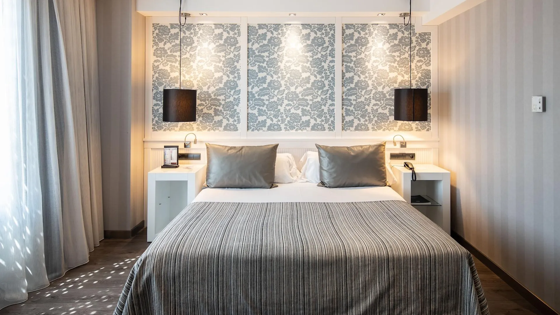 ****  Catalonia Barcelona Plaza Hotel Spain